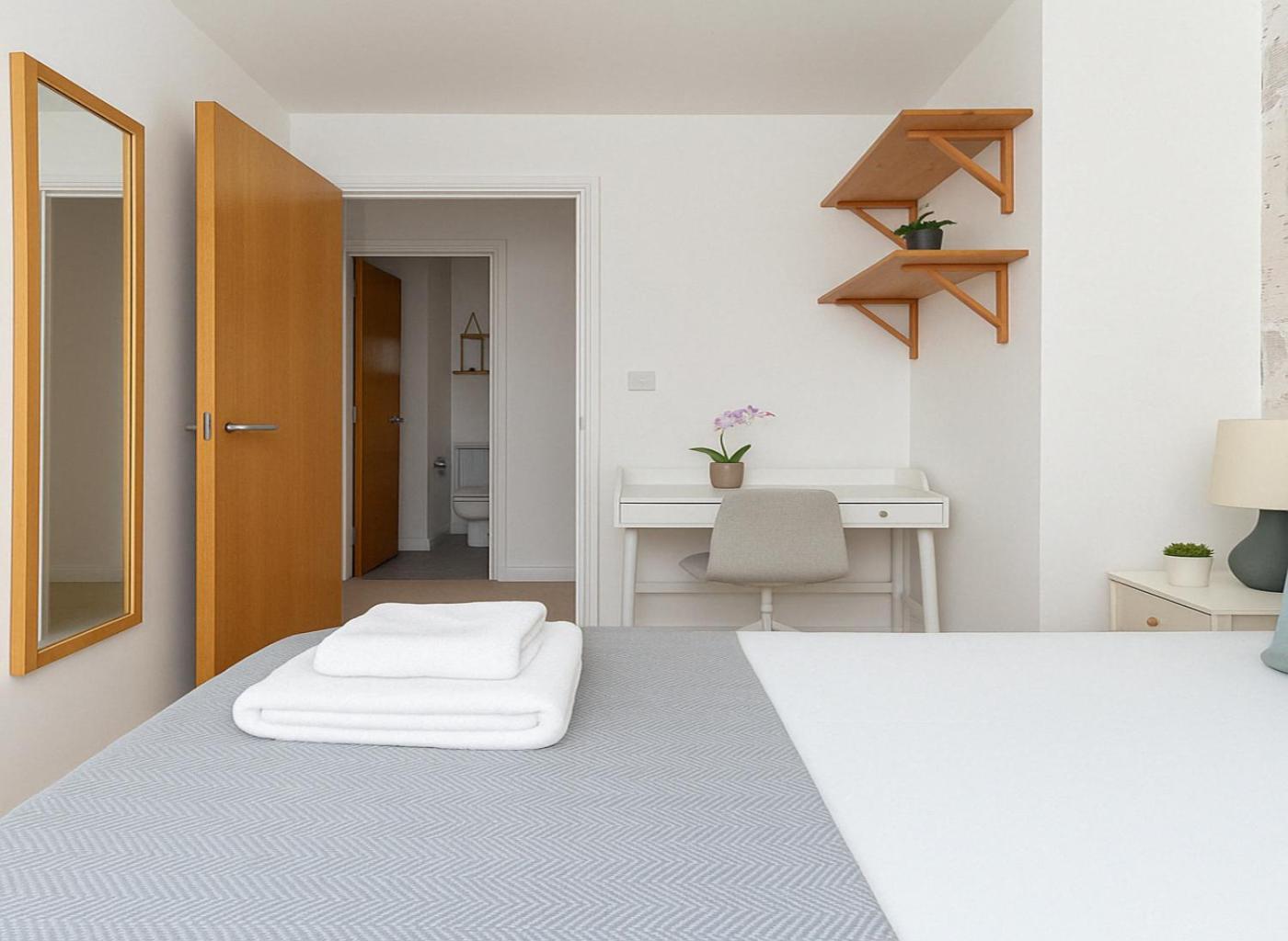 2 Bed Flat Near Dulwich Park Apartment London